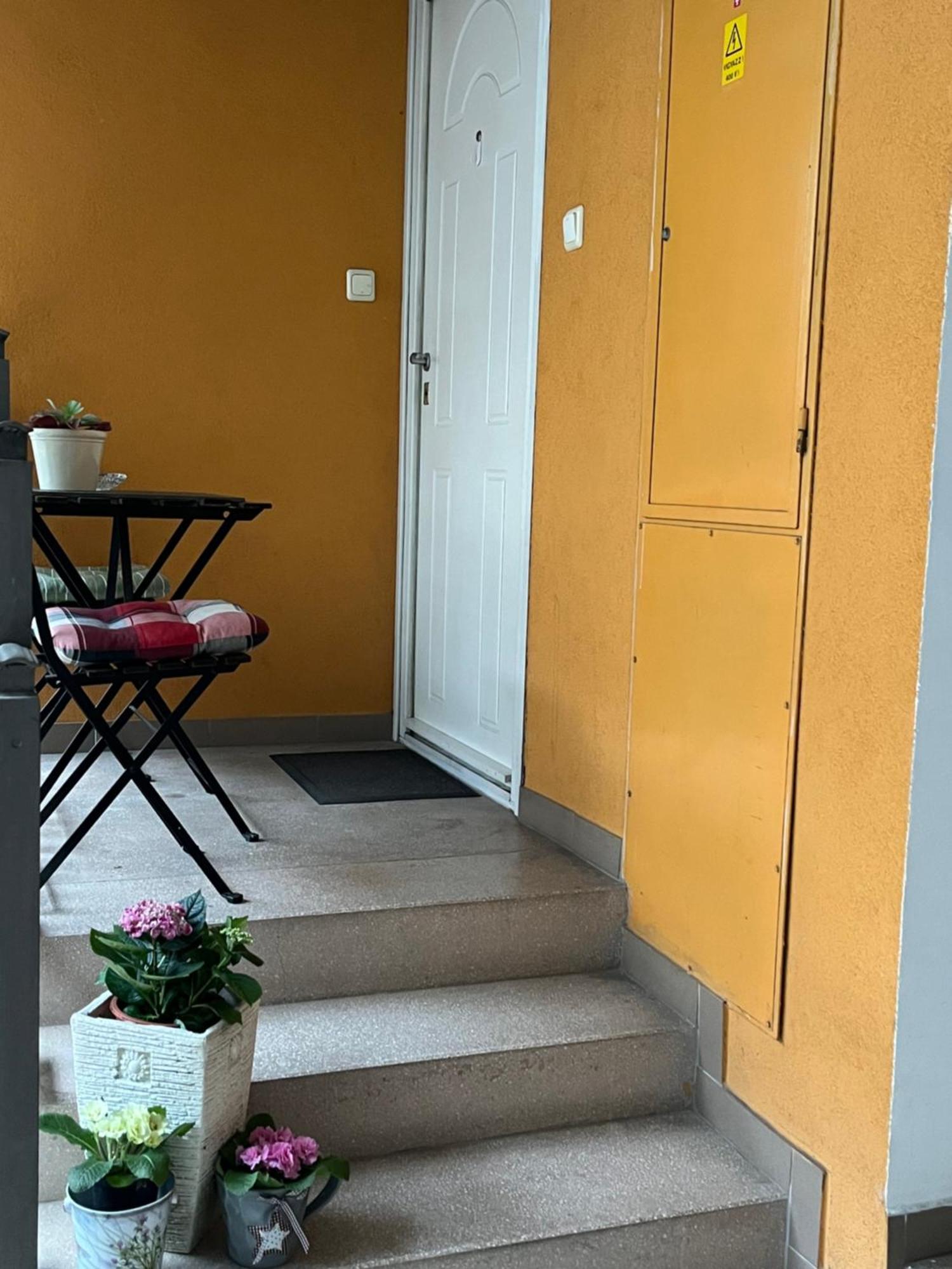 City Center Apartments With Optional Garage Budapest Luaran gambar